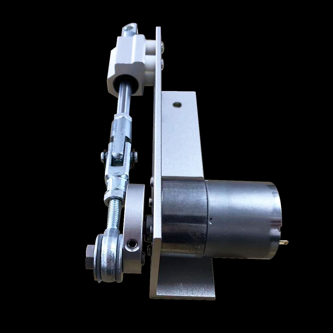 Attuatore Lineare Eccentrico D - Dc Motor 12V recensione e prezzo